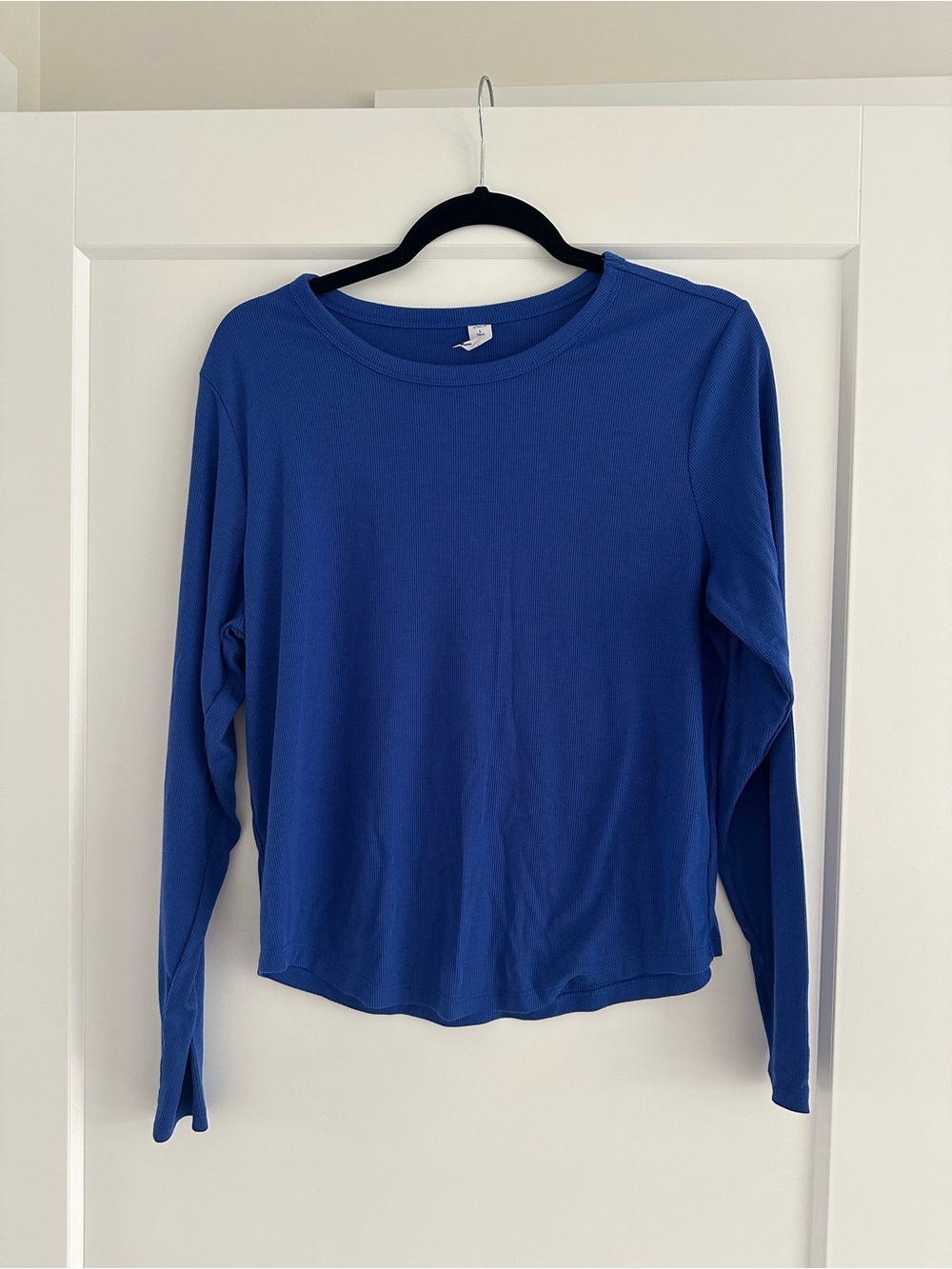 Old Navy Women's Royal Blue Long-Sleeve Crewneck Top